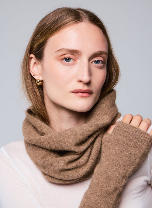 Long Bison Collar in Raccoon - MAJESTIC FILATURES