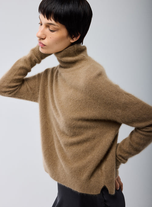Beige Turtleneck Long Sleeve Sweater in Raccoon wool / Polyamide - MAJESTIC FILATURES