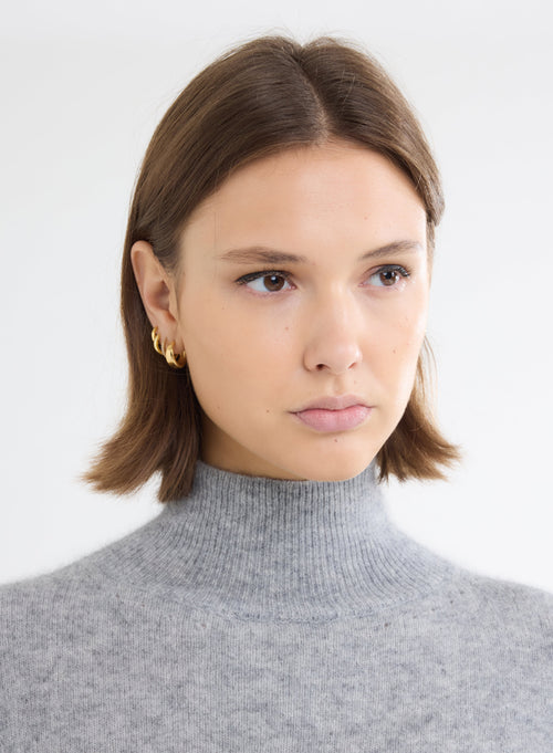 Jersey gris de manga larga y cuello alto en Raccoon - MAJESTIC FILATURES