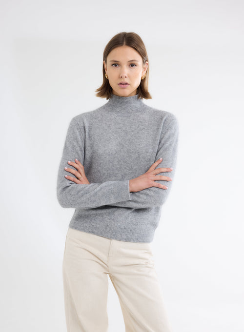 Jersey gris de manga larga y cuello alto en Raccoon - MAJESTIC FILATURES