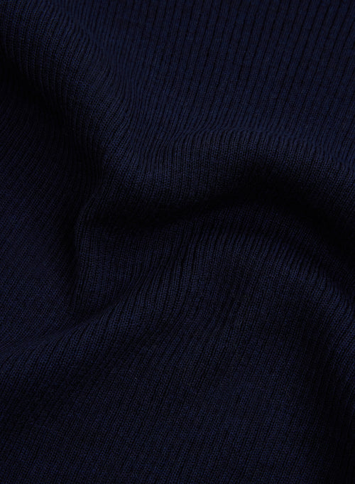 Marineblauer Ripp-Pullover mit Rollkragen und langen Ärmeln aus Merinowolle - MAJESTIC FILATURES