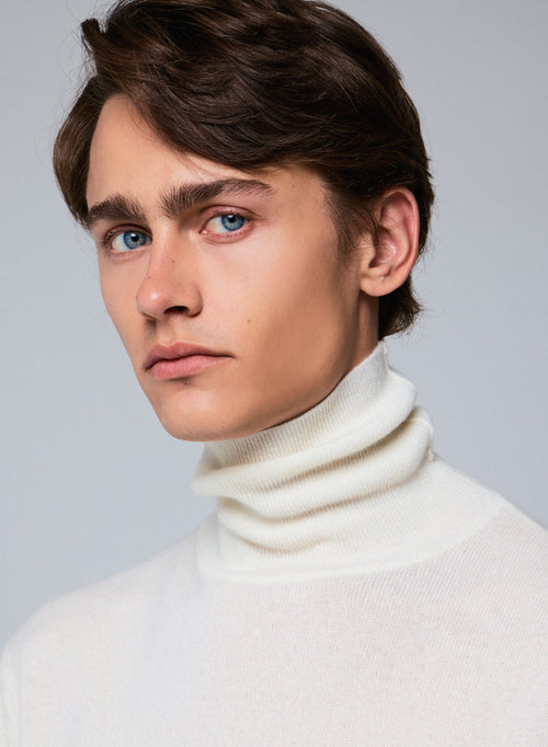 Weißer Rollkragenpullover mit langen Ärmeln aus Kaschmir - MAJESTIC FILATURES