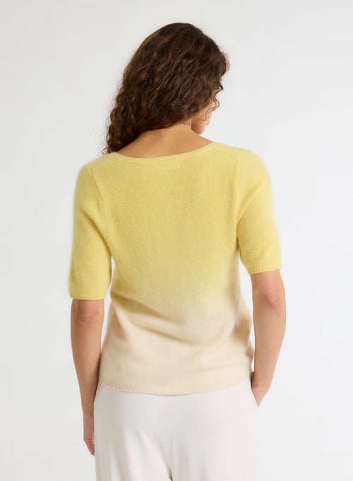 Jersey amarillo de manga corta con cuello en V en Raccoon / Poliamida - MAJESTIC FILATURES