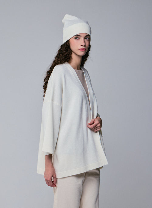Weiße Strickjacke mit langärmeligem Schalkragen aus Merinowolle - MAJESTIC FILATURES