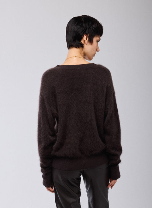 Brown V-Neck Long Sleeve Sweater in Wool / Cashmere - MAJESTIC FILATURES