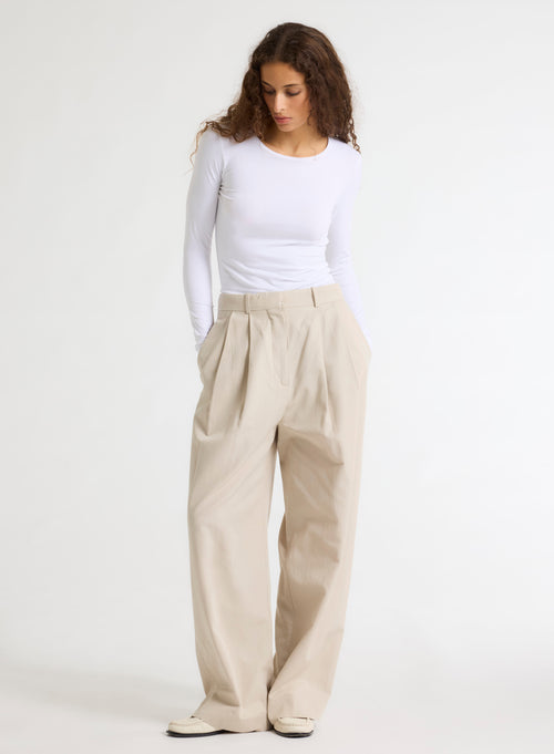 White Round Neck Long Sleeves T-shirt in Viscose / Elastane - MAJESTIC FILATURES