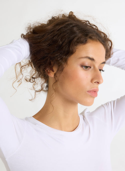 White Round Neck Long Sleeves T-shirt in Viscose / Elastane - MAJESTIC FILATURES