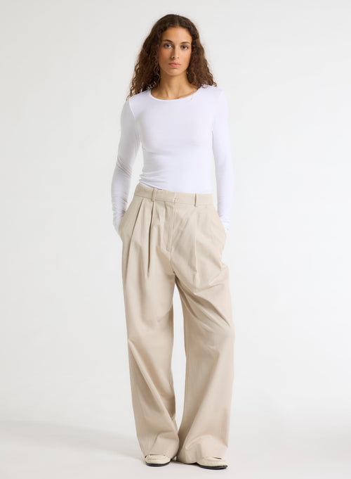 White Round Neck Long Sleeves T-shirt in Viscose / Elastane - MAJESTIC FILATURES