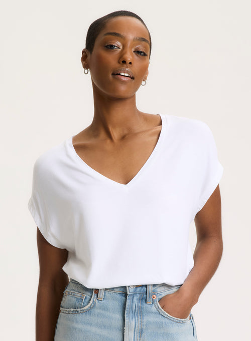 White V-neck T-shirt in Viscose and Elastane - MAJESTIC FILATURES