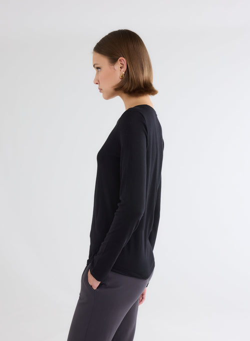 Black long-sleeved round-neck T-shirt in cotton and cashmere - MAJESTIC FILATURES