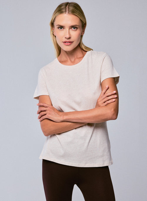 Camiseta beige de manga corta con cuello redondo en algodón orgánico - MAJESTIC FILATURES
