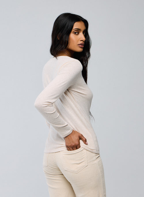 Camiseta beige de manga corta con cuello redondo en algodón orgánico - MAJESTIC FILATURES
