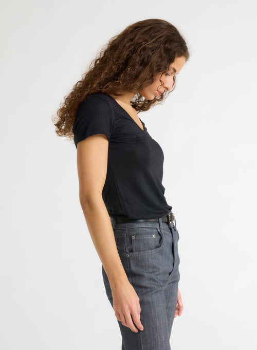 Black V-neck T-shirt in Linen and Elastane - MAJESTIC FILATURES