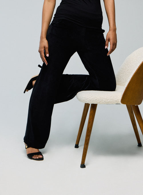 Schwarze gerade Hose aus Samt - MAJESTIC FILATURES