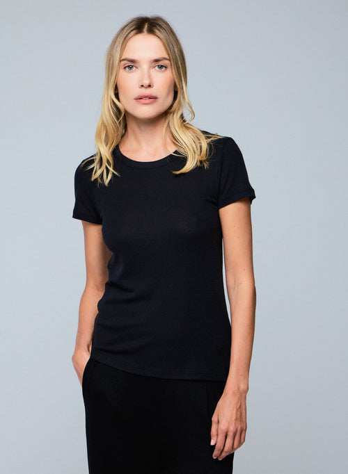 Schwarzes Kurzarm-T-Shirt mit Rundhalsausschnitt in Lyocel / Tencel / Baumwolle - MAJESTIC FILATURES