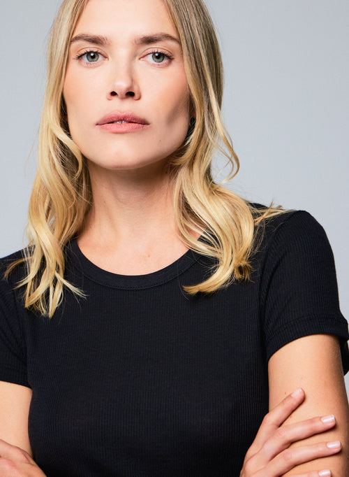 Schwarzes Kurzarm-T-Shirt mit Rundhalsausschnitt in Lyocel / Tencel / Baumwolle - MAJESTIC FILATURES