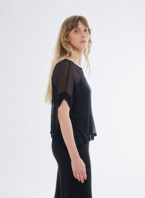 T-shirt Maille Ajourée Noir Col Rond Manches Courtes en Micro Modal et Cachemire - MAJESTIC FILATURES
