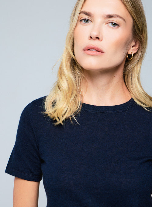 Navy Round Neck Short Sleeve Cashmere T-shirt - MAJESTIC FILATURES