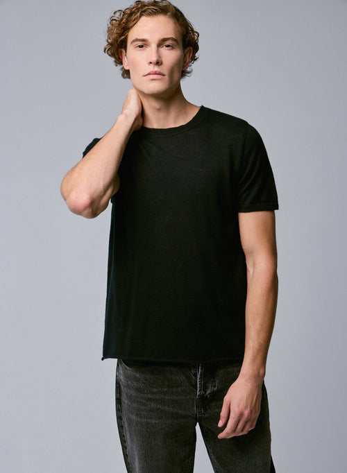 Schwarzes Kaschmir-T-Shirt mit Rundhalsausschnitt und kurzen Ärmeln - MAJESTIC FILATURES
