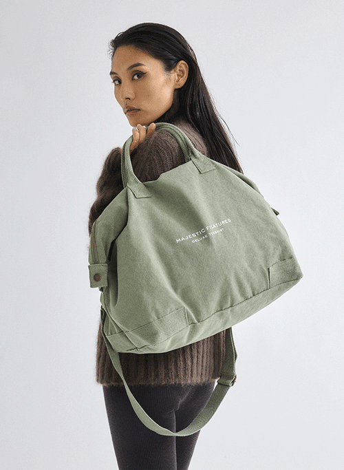 Bolsa de viaje de Majestic Filatures gratis por compras superiores a 250€ - MAJESTIC FILATURES