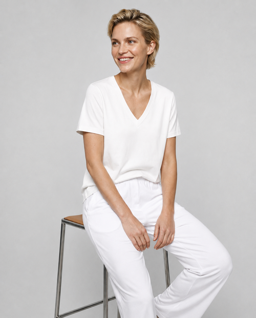 White V-neck Short-Sleeve T-shirt in Organic Cotton / Silk - MAJESTIC FILATURES
