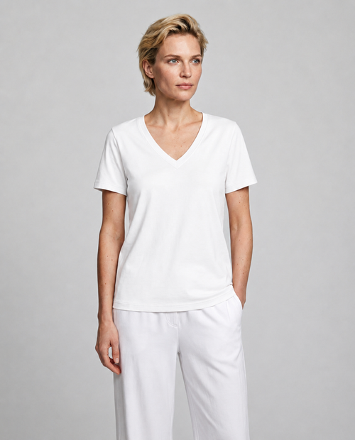 White V-neck Short-Sleeve T-shirt in Organic Cotton / Silk - MAJESTIC FILATURES