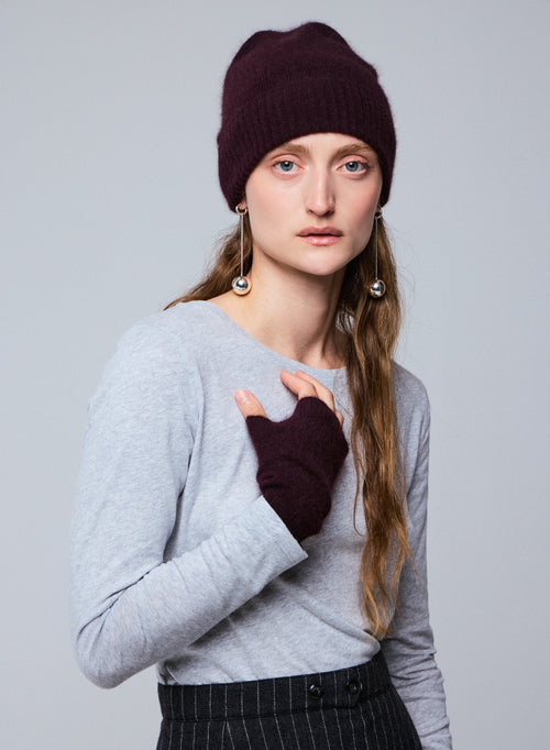 Purple beanie in Raccon wool / Polyamide - MAJESTIC FILATURES
