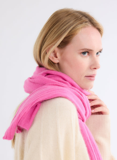 Pink Raccoon / Polyamide Scarf - MAJESTIC FILATURES