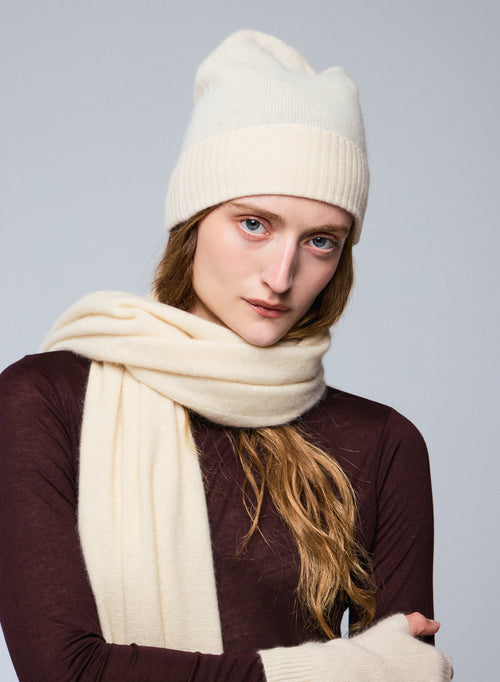 White Raccon wool / Polyamide scarf - MAJESTIC FILATURES