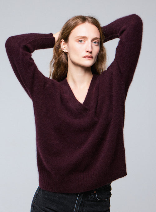 Pull Violet Col V Manches Longues en Raccon wool / Polyamide - MAJESTIC FILATURES