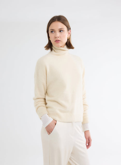 Pull Blanc Col Roulé Manches Longues - MAJESTIC FILATURES