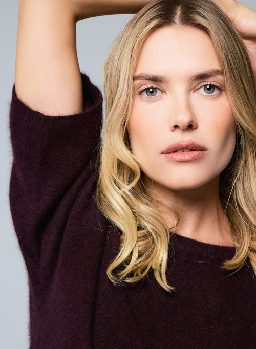 Aubergine Round Neck Kimono Sleeve Sweater in Raccon wool / Polyamide - MAJESTIC FILATURES
