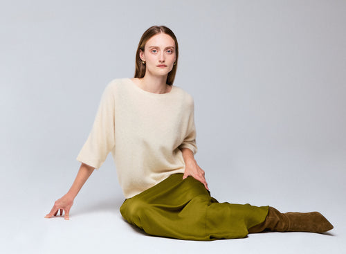 Pull Blanc Col Rond Manches Kimono en Raccon wool / Polyamide - MAJESTIC FILATURES