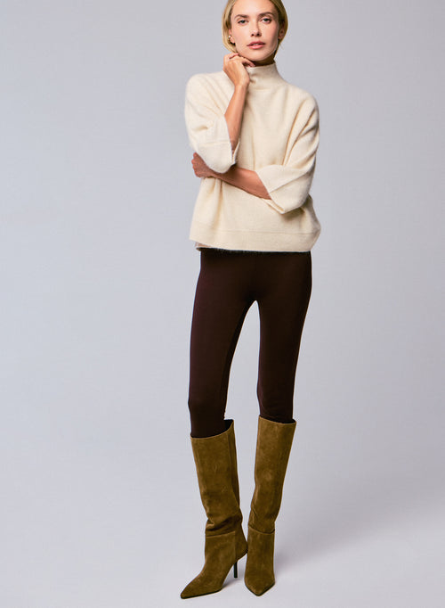 White Turtleneck Sweater with Kimono Sleeves in Raccon wool / Polyamide - MAJESTIC FILATURES