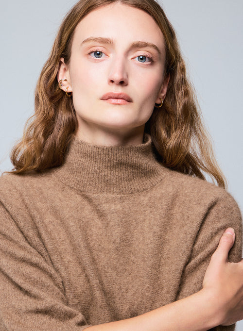 Beige Turtleneck Sweater with Kimono Sleeves in Raccon wool / Polyamide - MAJESTIC FILATURES