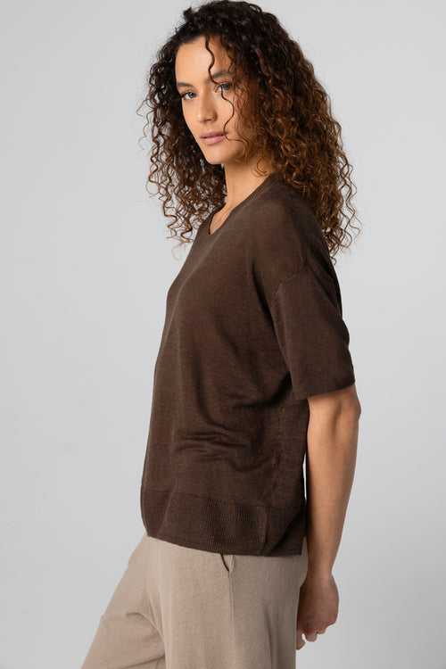 Pullover mit Rundhalsausschnitt und kurzen Ärmeln aus Leinen in Dunkelbraun - MAJESTIC FILATURES