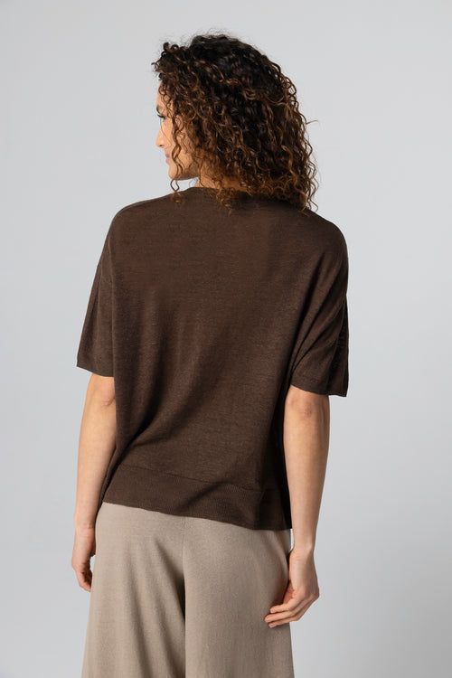 Pullover mit Rundhalsausschnitt und kurzen Ärmeln aus Leinen in Dunkelbraun - MAJESTIC FILATURES