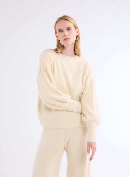 White Round Neck Sweater Long Raglan Sleeves - MAJESTIC FILATURES