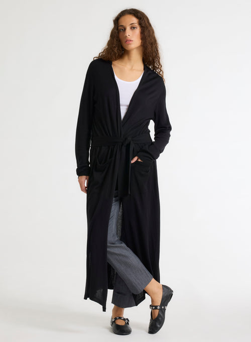 Black V-neck Long Sleeve Vest - MAJESTIC FILATURES