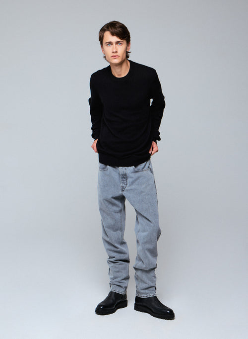 Jersey negro de cuello redondo y manga larga en cachemir - MAJESTIC FILATURES
