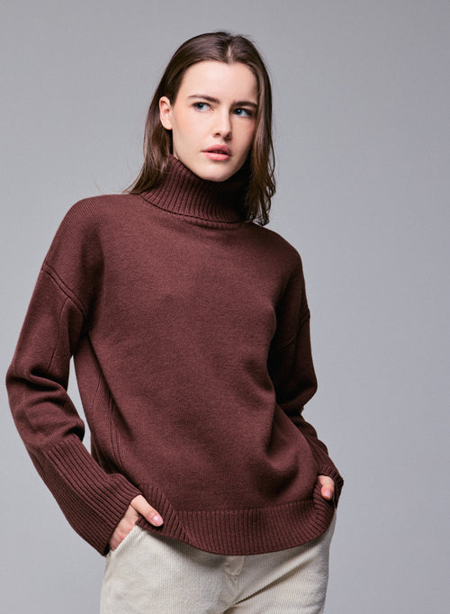 Brown Long Sleeve Turtleneck Sweater in Merino Wool - MAJESTIC FILATURES