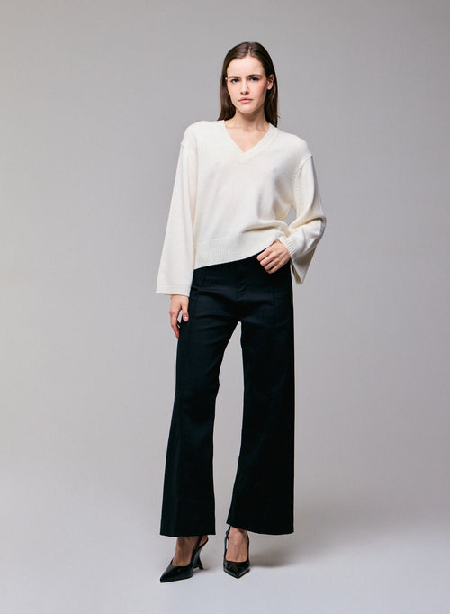 Jersey blanco de lana merino de manga larga con cuello de pico - MAJESTIC FILATURES