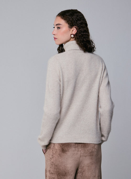 Suéter de cuello alto beige de manga larga en lana / zorro / poliamida - MAJESTIC FILATURES