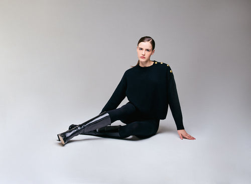 Jersey negro de cuello redondo y manga larga de lana / cachemir - MAJESTIC FILATURES