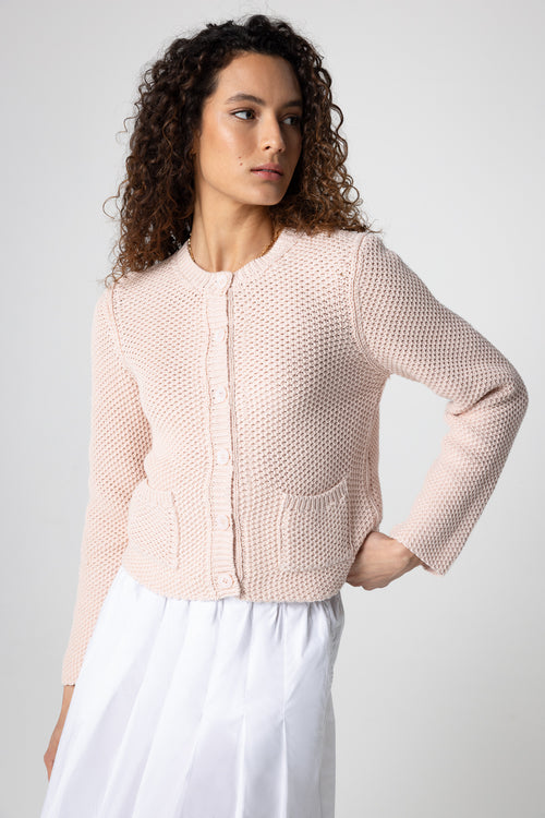 Langärmelige Strickjacke mit Rundhalsausschnitt aus Baumwolle in Rosenblüte - MAJESTIC FILATURES