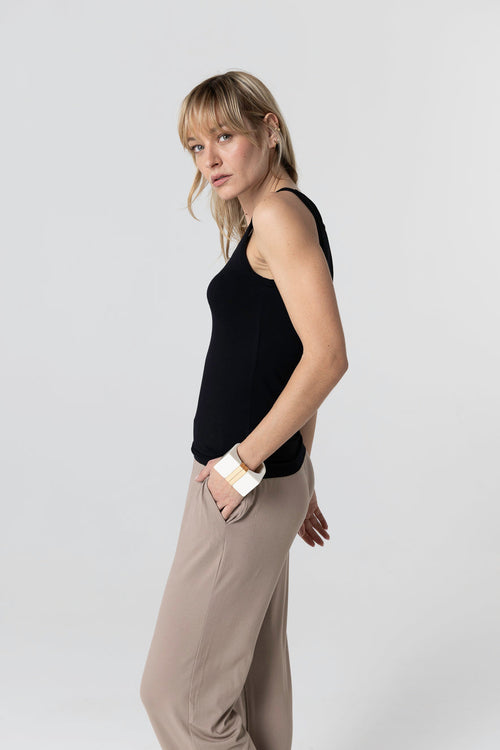 Débardeur Noir Col U Sans Manches en Viscose / Élasthanne - MAJESTIC FILATURES