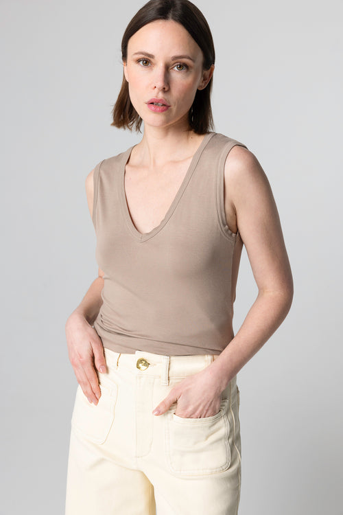 Débardeur Marron Col V Sans Manches en Viscose / Elasthanne - MAJESTIC FILATURES