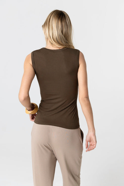 Ärmelloses Tanktop mit V-Ausschnitt aus Viskose/Elasthan in Tonka - MAJESTIC FILATURES