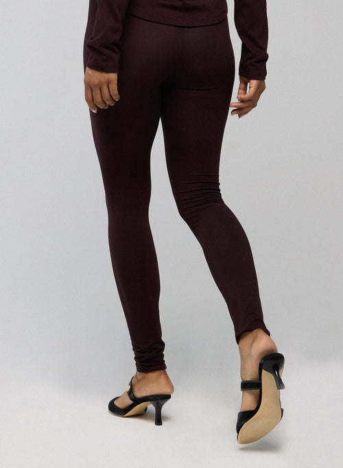 Pantalon Aubergine en Viscose / Elasthanne - MAJESTIC FILATURES