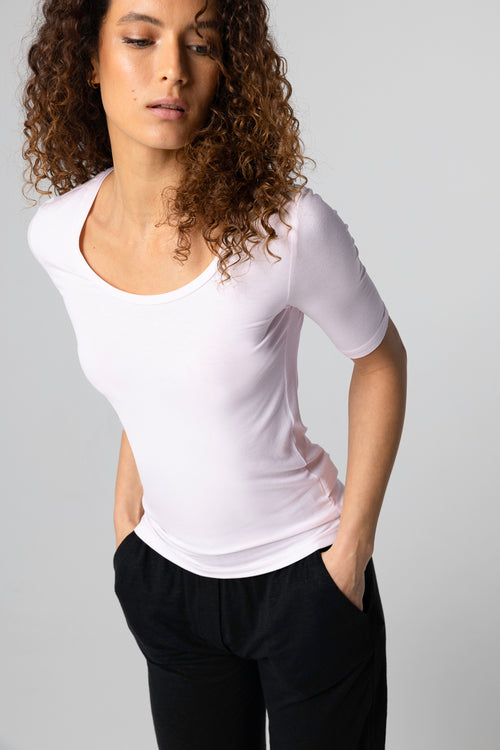 Camiseta rosa con cuello en U y mangas codos en viscosa/elastano - MAJESTIC FILATURES